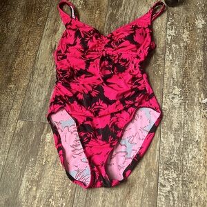 Pink and black one piece swimsuit from Aqua Green. Size small